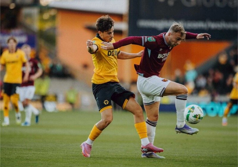 West Ham gặp khó khăn trước Wolves